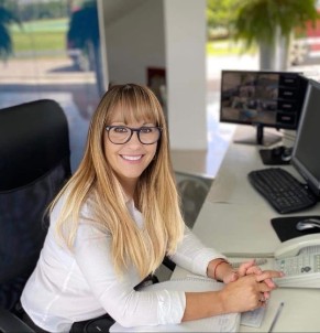 Anabela Yeanette Lonzarich Massa